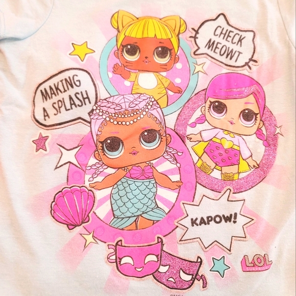 🦄 Lot of 2pcs Girls Shirts Disney and L.O.L Size 4/5 - Picture 2 of 4